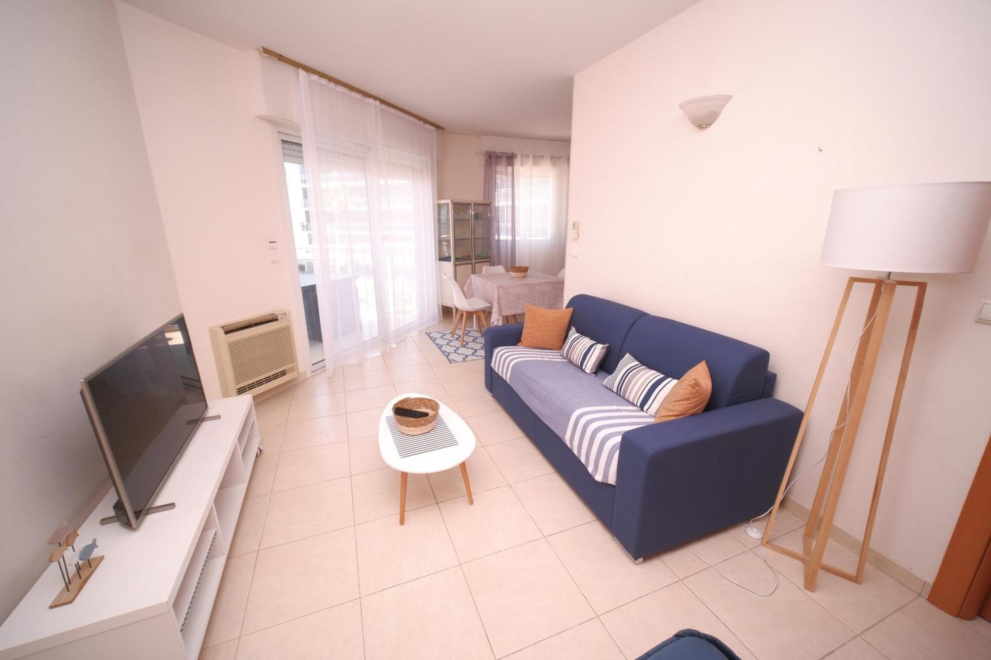 Grand F2 Bastia, Port De Toga, Terrasse Vue *